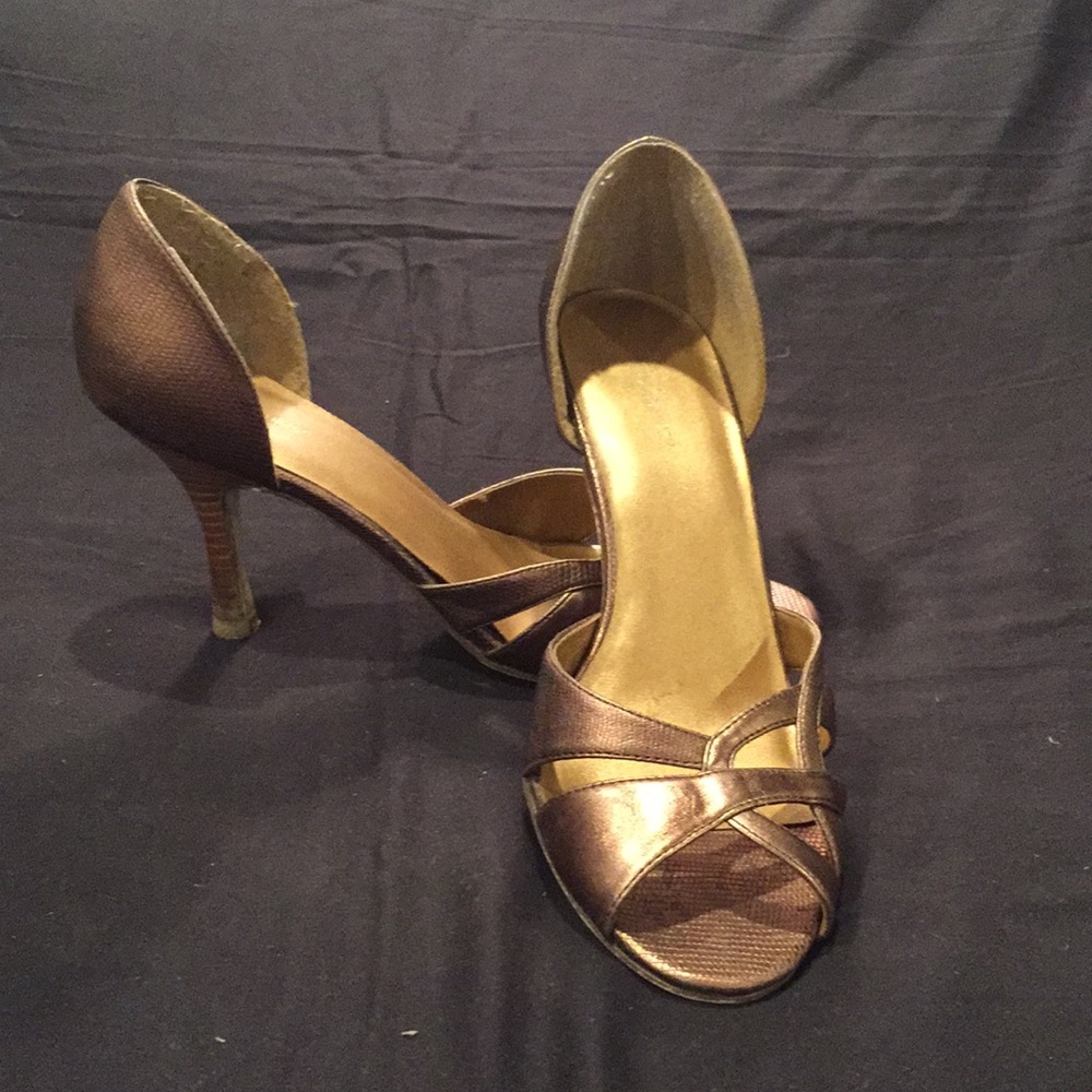 Copper Daisy Fuentes Sandals
